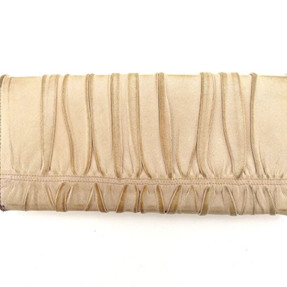 Prada Wallet Purse zipper wallet Beige Gold Woman Authentic - Picture 2 of 7